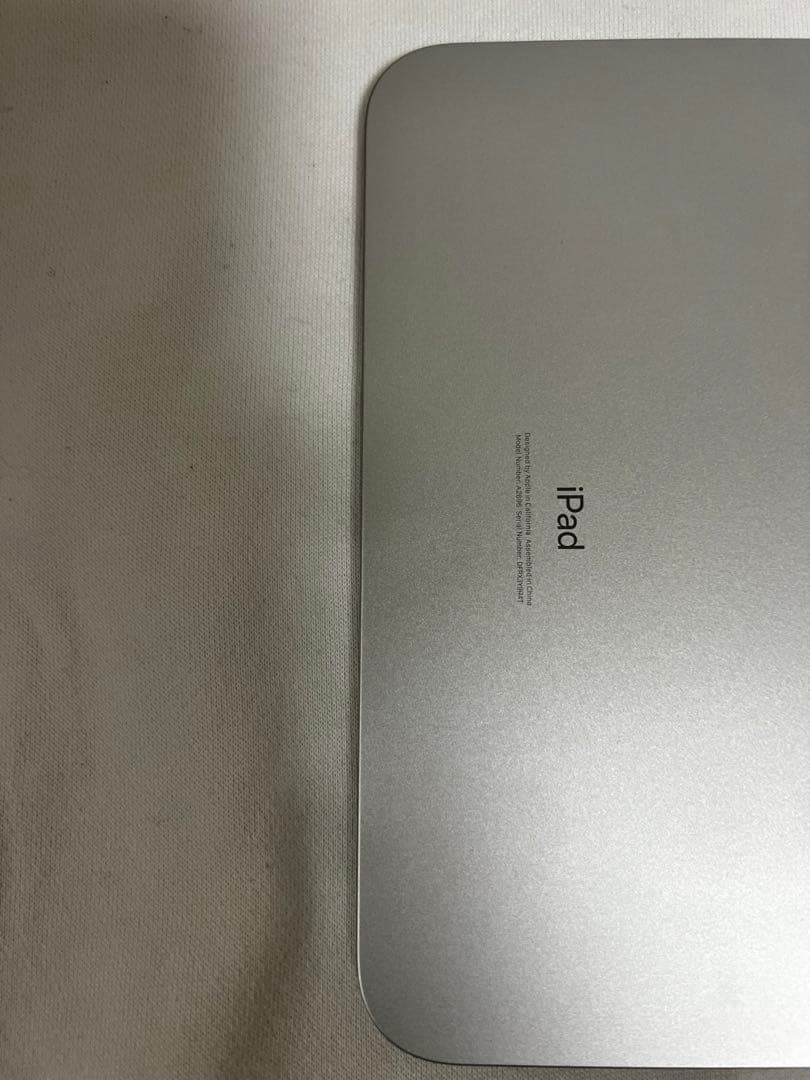 Apple iPad シルバー本体