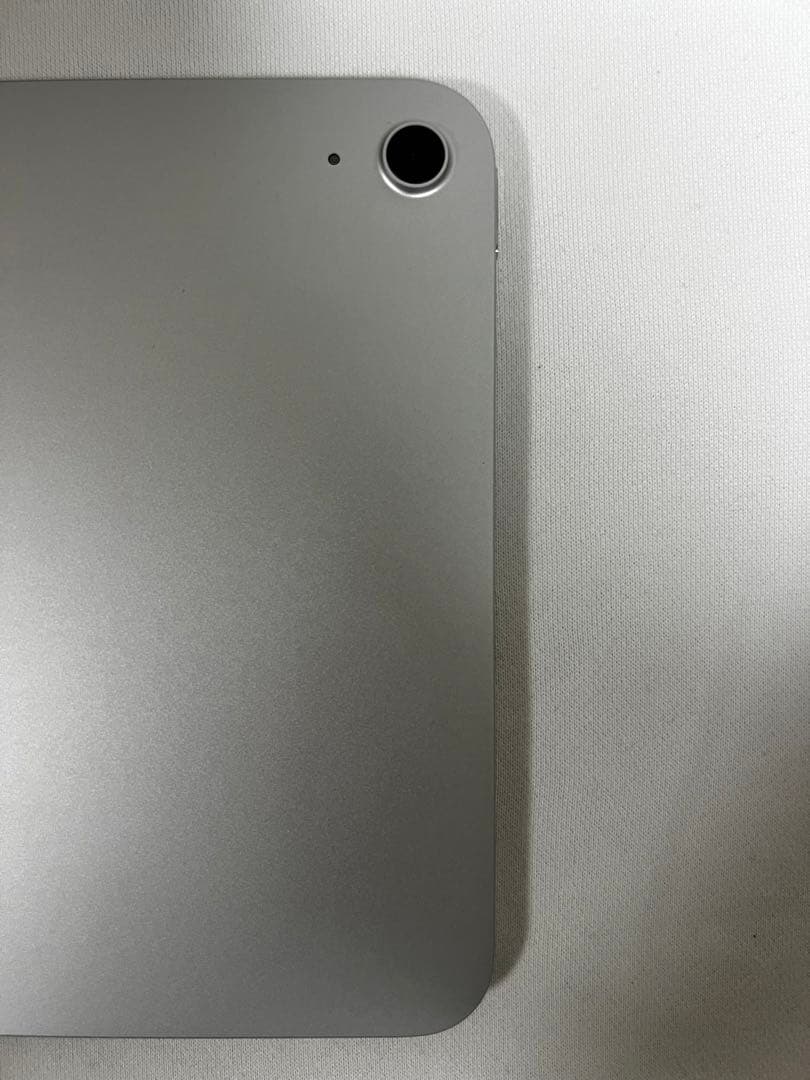 Apple iPad シルバー本体