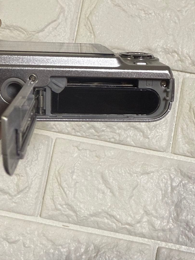 CASIO EXILIM EX-Z1050 コンパクトデジタルカメラ