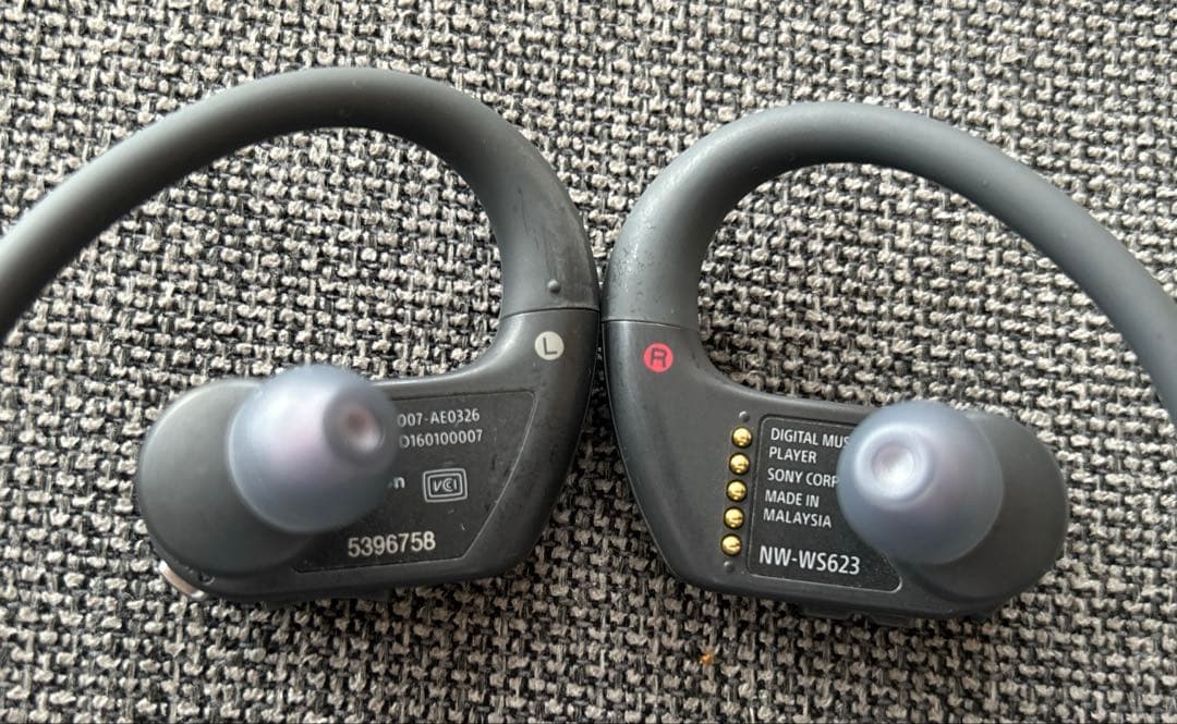 プールで使用可能 SONY イヤホン一体型ウォークマン　NW-WS623