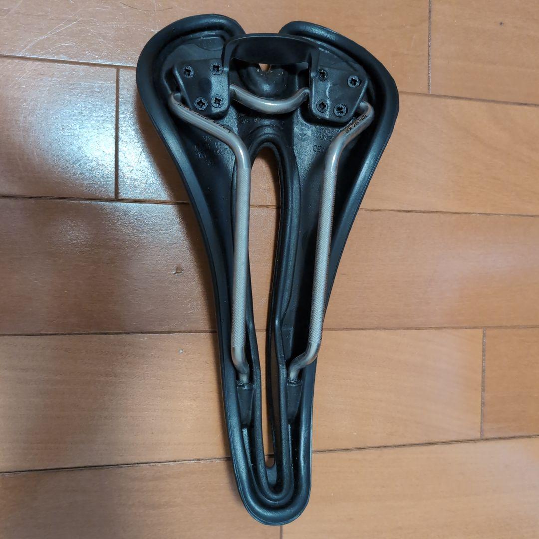 セラ エスエムピー(SELLE SMP) HELL(ヘル) ブラック