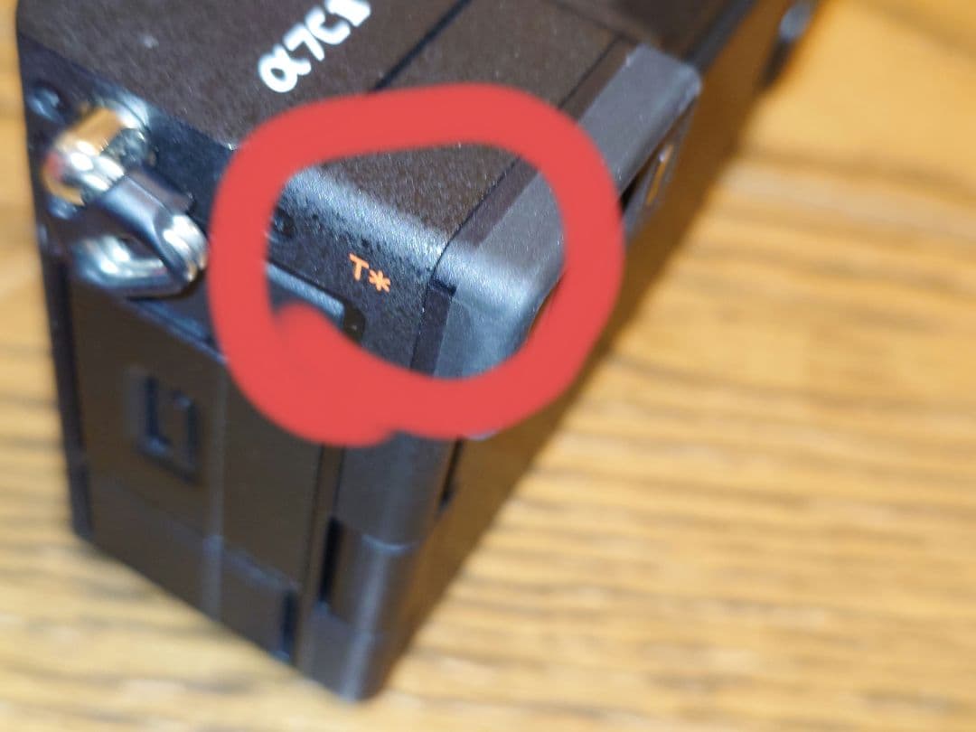 α7cⅱ 本体一式＋Smallrig 　今だけ純正未使用バッテリーと充電器付き