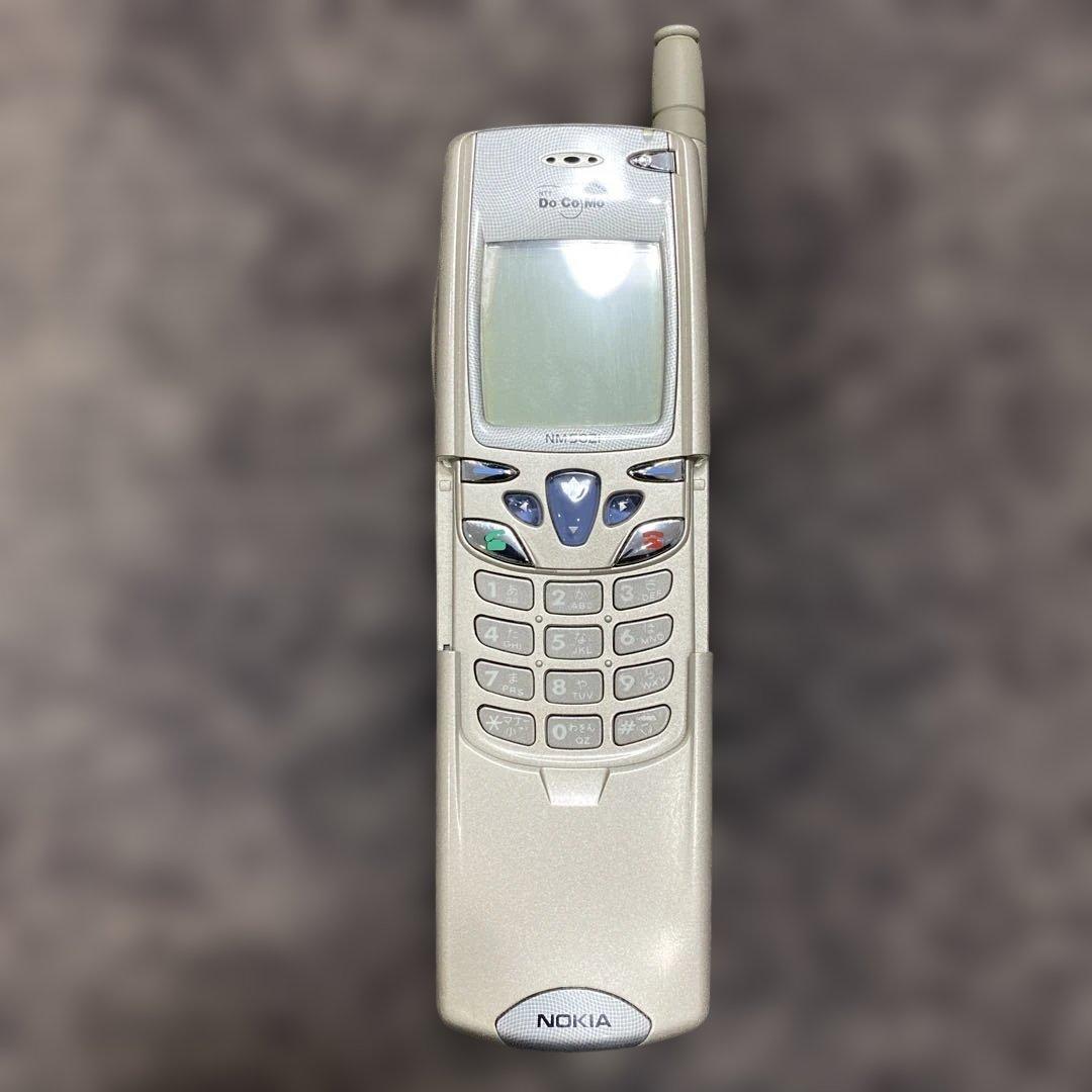 ノキアNOKIA　スライド式携帯電話『DoCoMo NM502i』フィンランド製