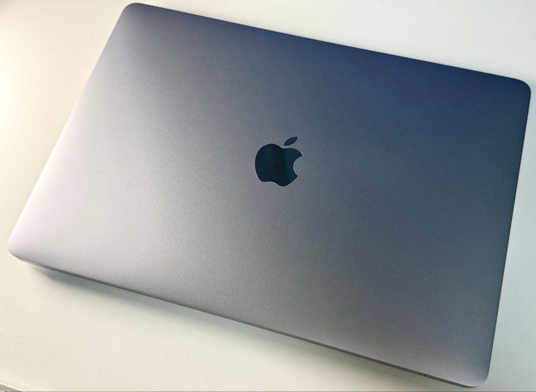 MacBook本体 MacBook Air 13 2020 Intel i5 16GB 512GB