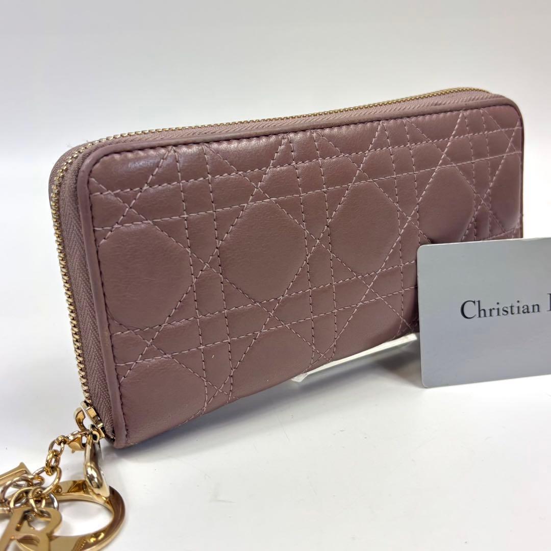 クリスチャンディオール　長財布　レディディオール　カナージュ チャーム　カード付