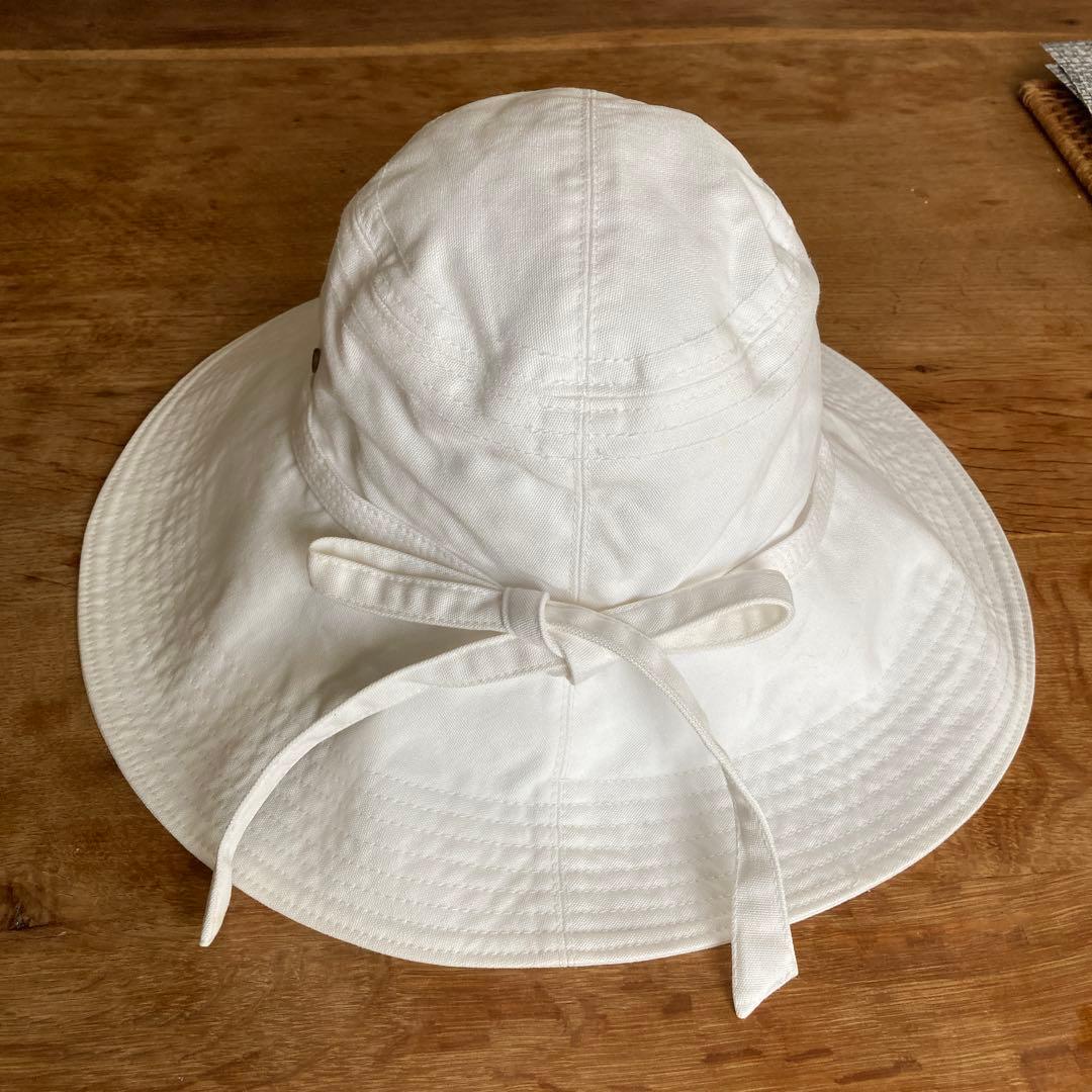 ヘレンカミンスキー　帽子