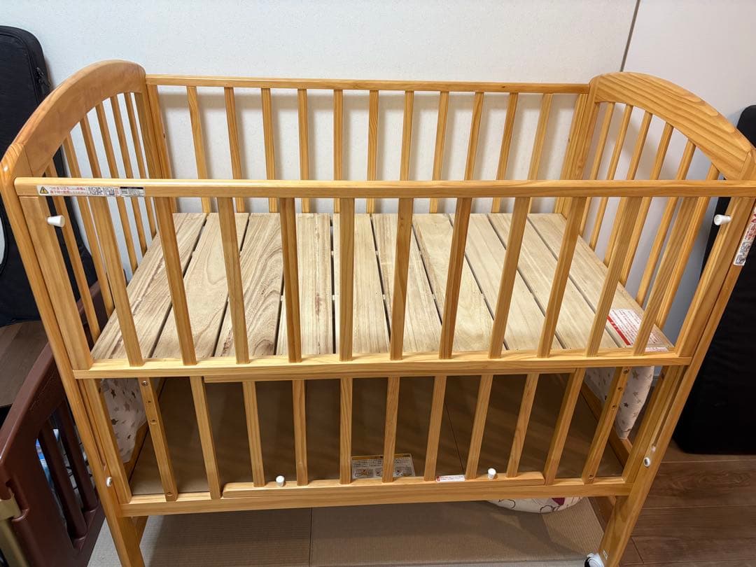 カトージ ハイポジション ベビーベッド　ベビーガード