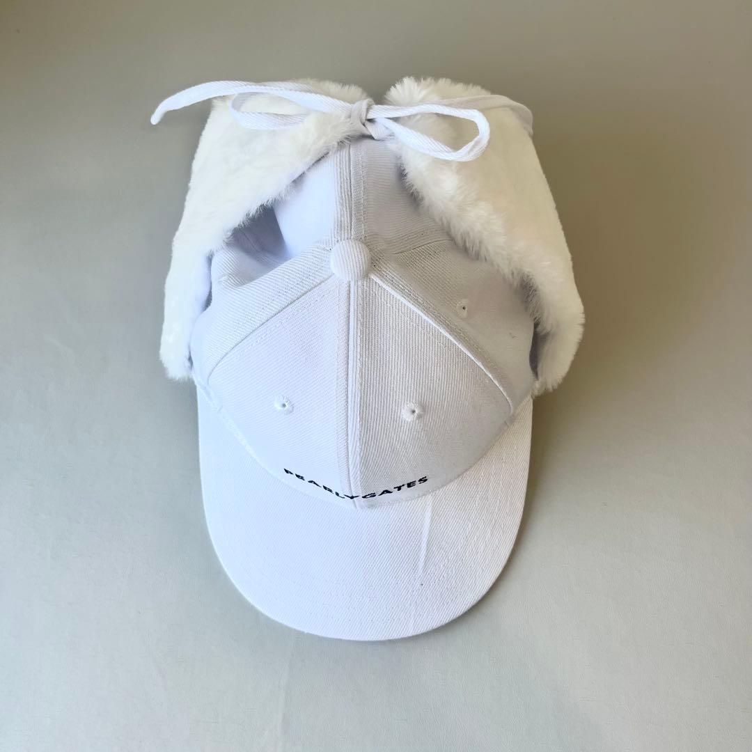 【新品】PEARLYGATESファー付きキャップ　ホワイト　イヤーマフ