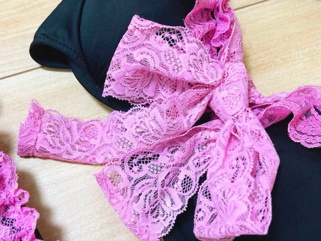 MA✽RS♡定番♡盛りブラパット入り♡水着♡セパレートビキニ♡ブラック×ピンク