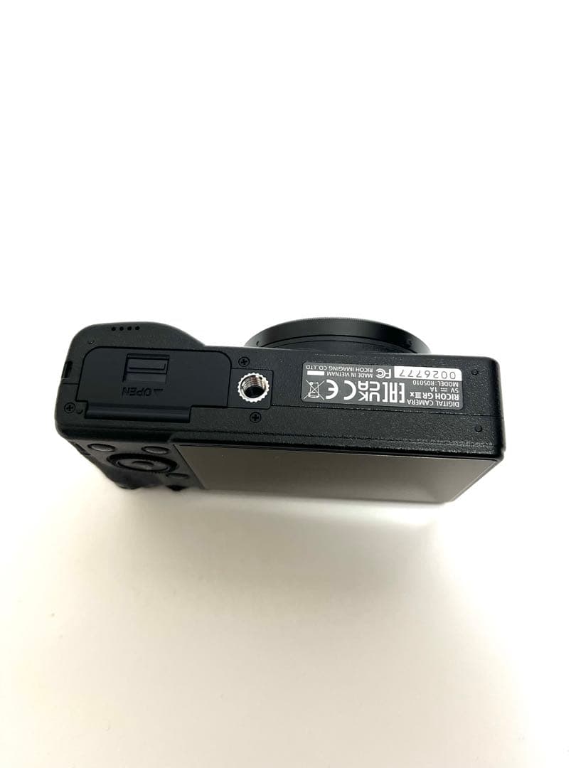 RICOH GR IIIx｜ショット数3237｜箱あり