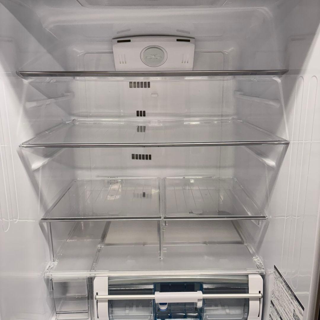 573 イチオシ　冷蔵庫　大型　400L強 ガラストップ　5ドア　半年保証付