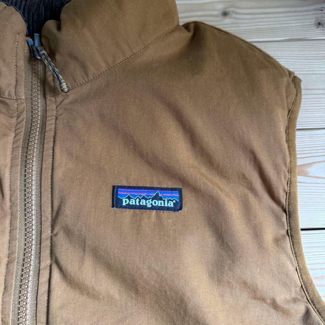 パタゴニア　リバーシブル・コットン・ダウン・ベスト (M) カラーＳＨＢＮ