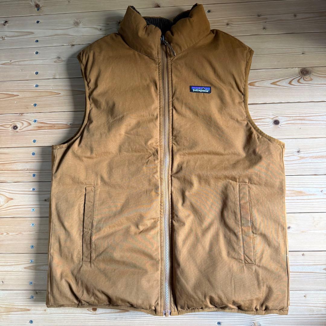 パタゴニア　リバーシブル・コットン・ダウン・ベスト (M) カラーＳＨＢＮ