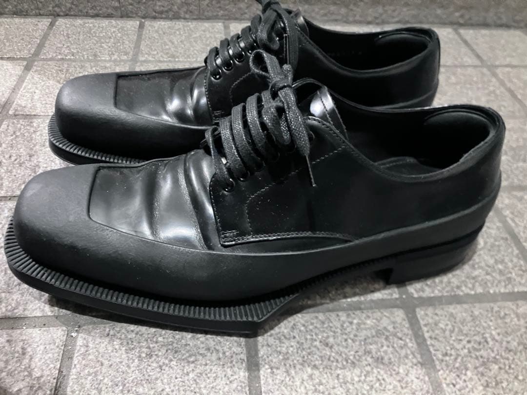 掲載年内まで【美品箱あり】PRADA ラバーソール 復刻版ブラック