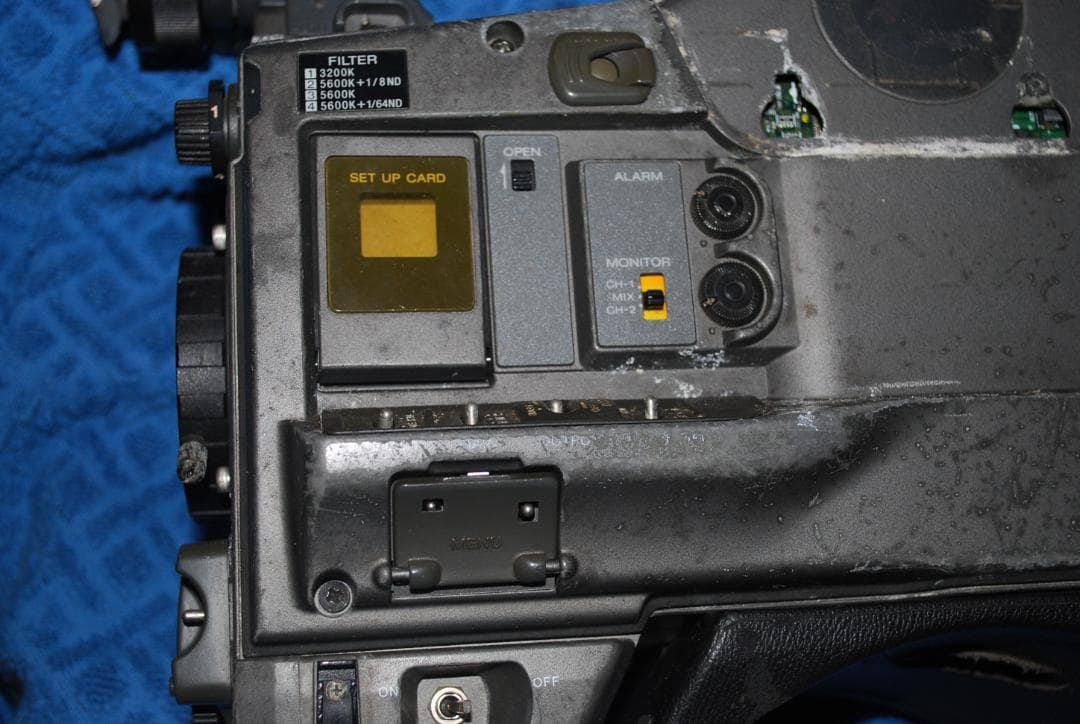 ソニー放送用カメラレコーダーDNW-90WSジャンク品の出品です。