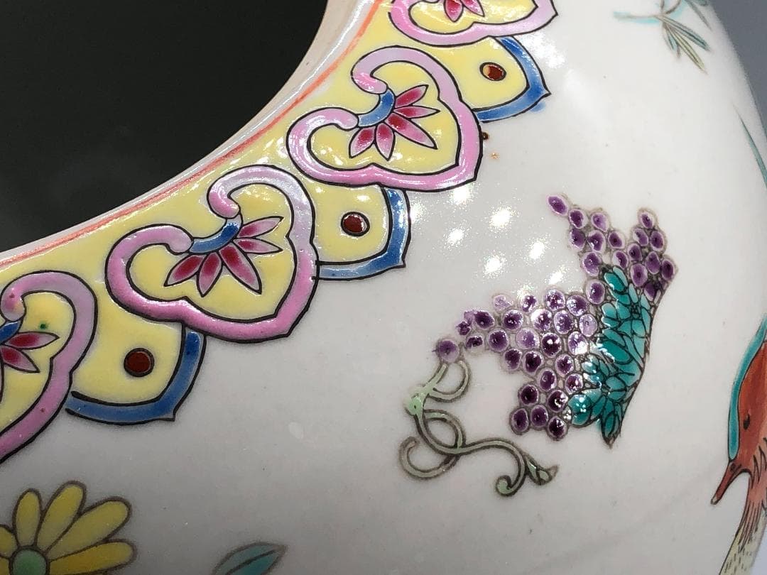 【景徳鎮の甕】 粉彩色絵・鴛花文尽し 清朝期 骨董古玩 　M0317E