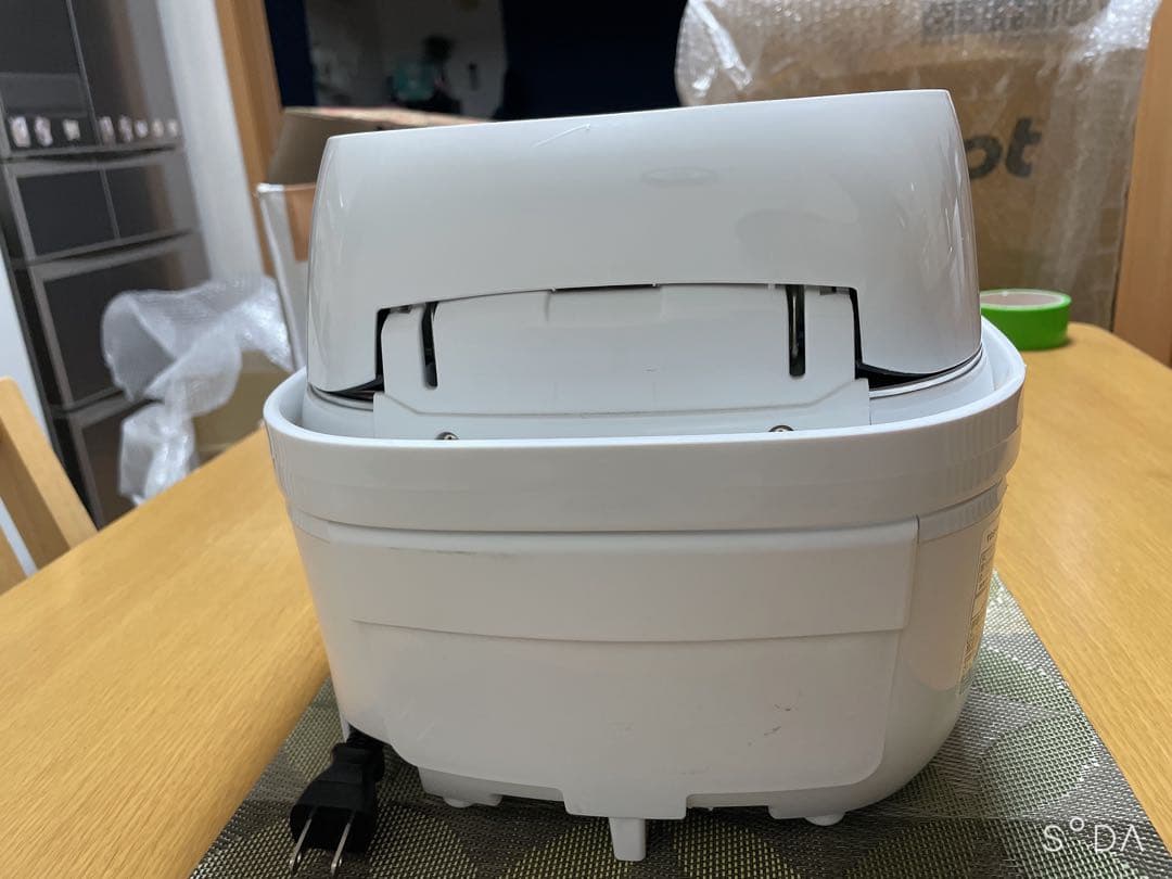 TOSHIBA IH炊飯器 RC-10VSV【ジャンク品】 2024年製