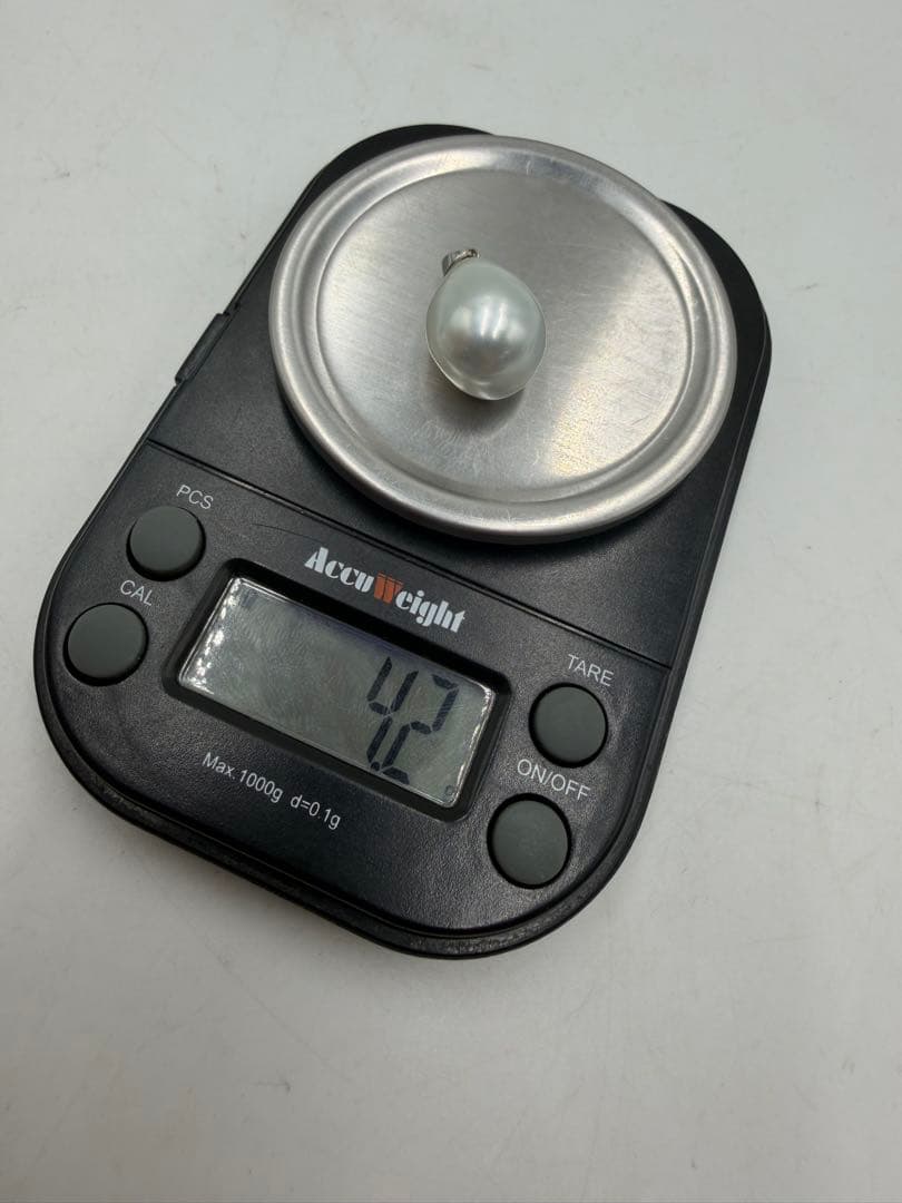 MIKIMOTO ミキモト　K18 南洋白蝶真珠　トップ