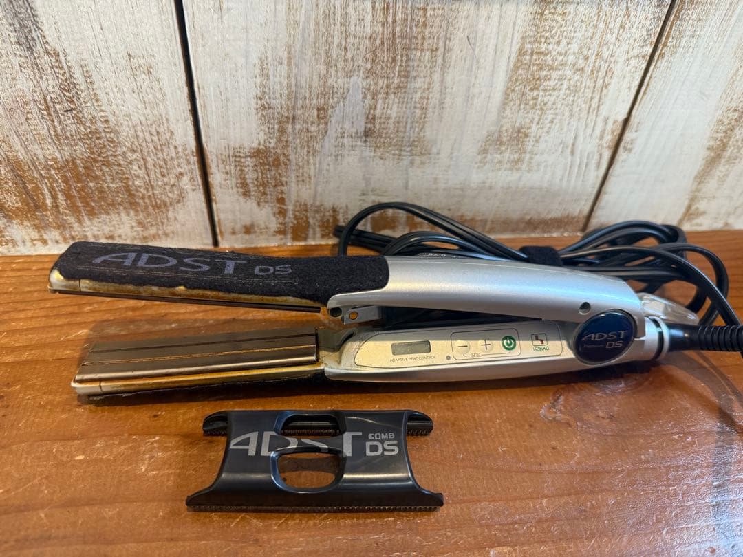ADSTアドストDS　ストレートアイロン　コーム付き