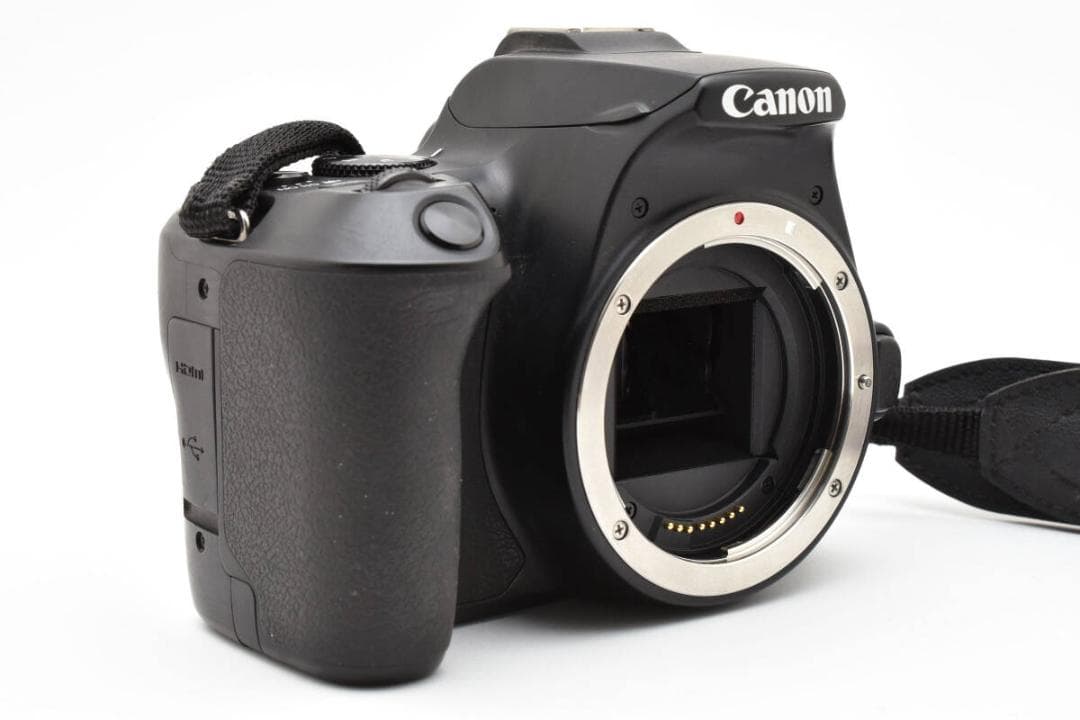 キャノン　Canon EOS Kiss X10 ボディ 《S数 15000以下》