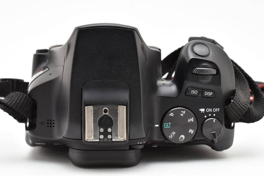 キャノン　Canon EOS Kiss X10 ボディ 《S数 15000以下》