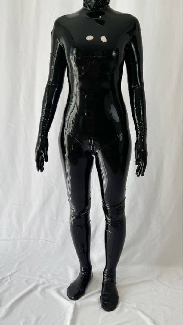 ラテックス　ラバー　ラバースーツ　キャットスーツ　ラテックススーツ