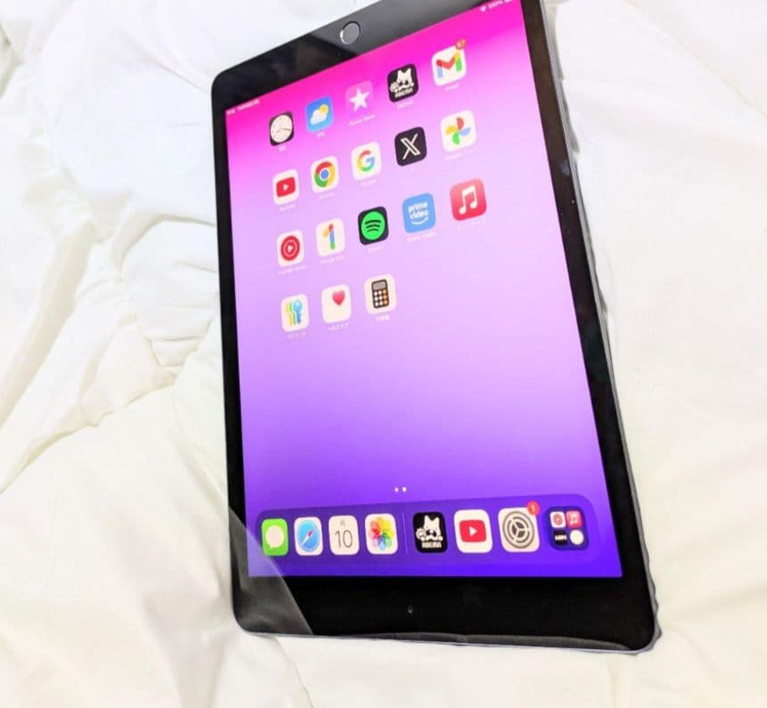 Apple iPad (第７世代) Wi-Fi 32GB MW742X/A