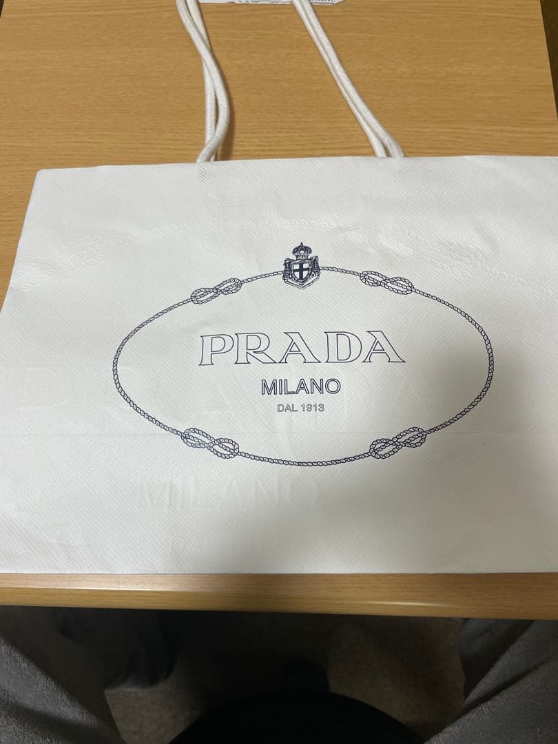 ま*る様 PRADA ブラック バケットハット M