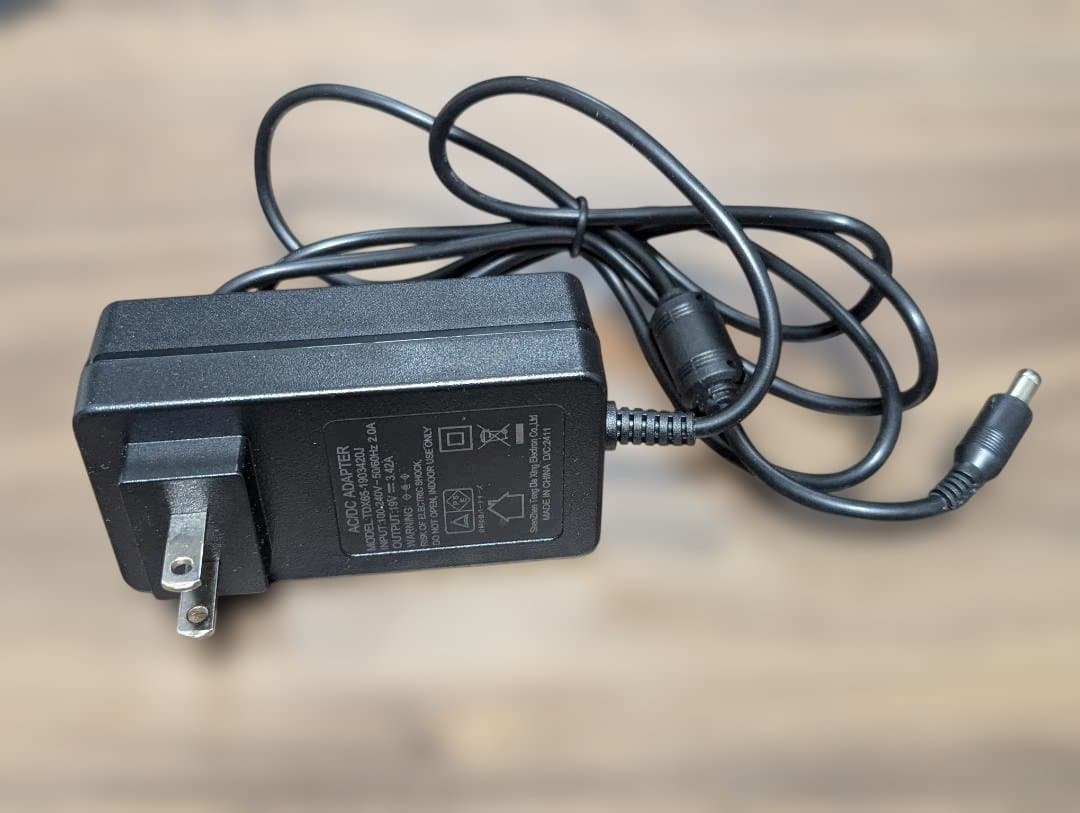 ミニPC Ryzen 5 3580U搭載モデル (Ask Hand)