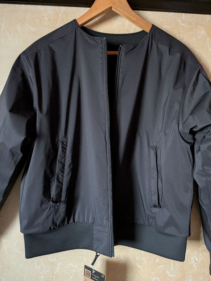 THE NORTH FACE ブラック ジップアップジャケット　リバーシブル