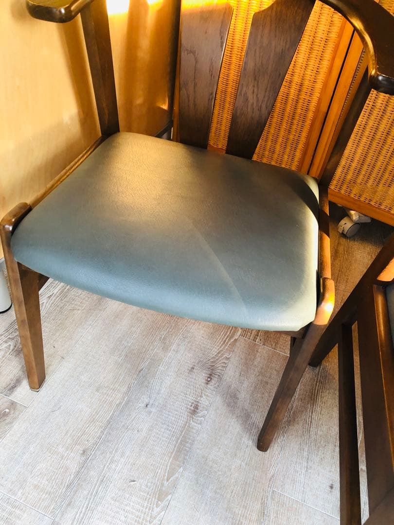 Fujimoku家具ダークブラウン 木製アームチェア 2脚セット