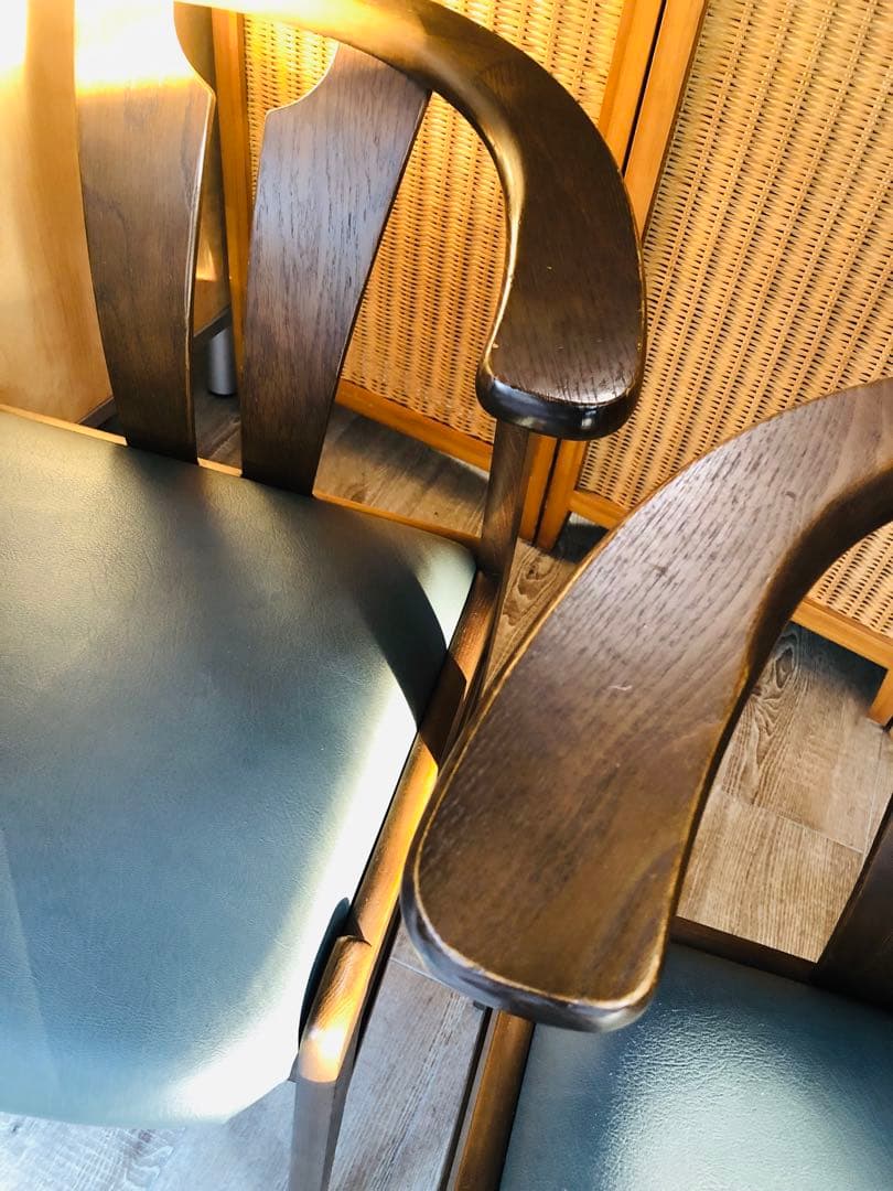 Fujimoku家具ダークブラウン 木製アームチェア 2脚セット