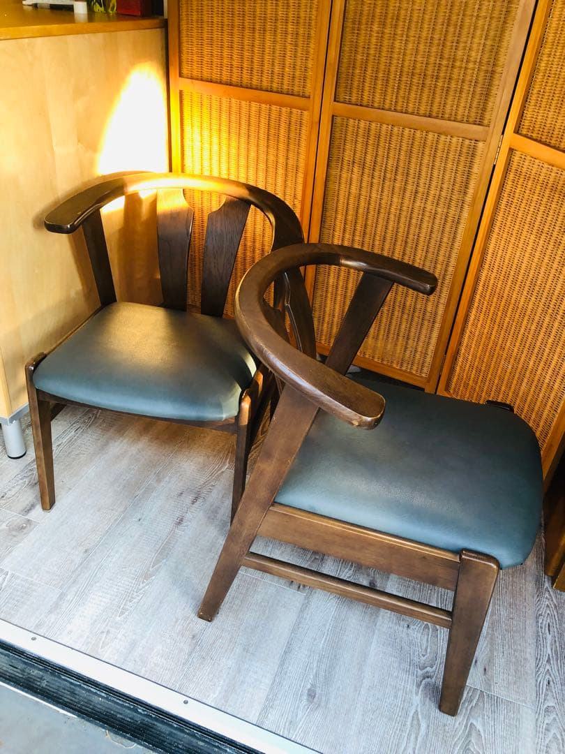 Fujimoku家具ダークブラウン 木製アームチェア 2脚セット