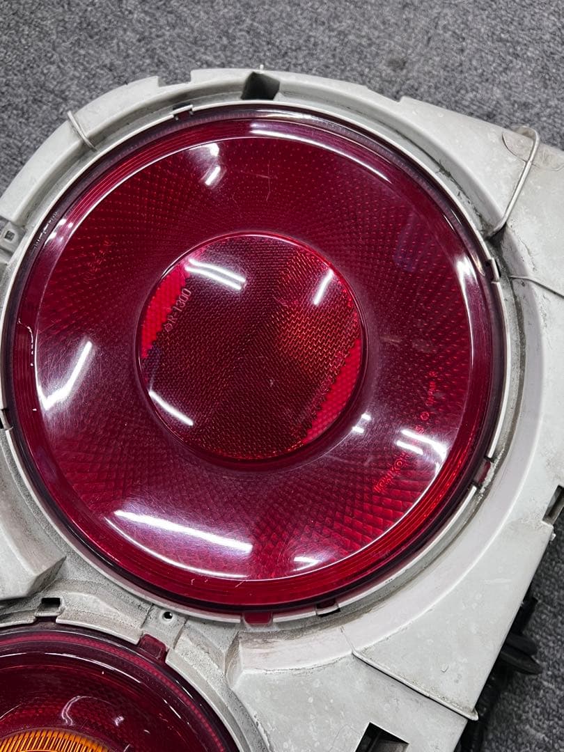 R*B様 純正！BNR34！GT-R！テールランプ！左右セット！ICHIKOH