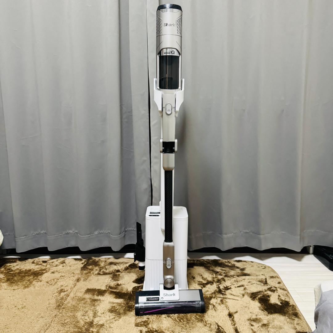 shark シャーク　Clean Sense iQ+ IW3241JSL
