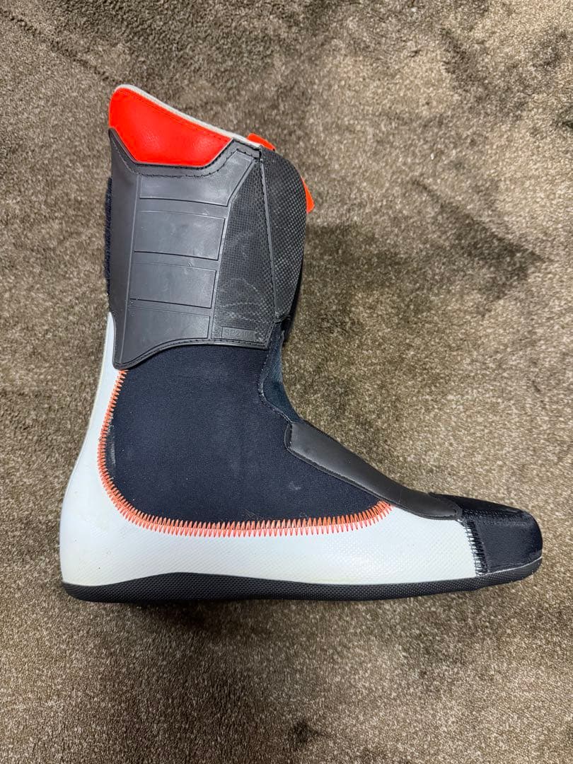 LANGE RX 120 スキーブーツ　27-27.5cm