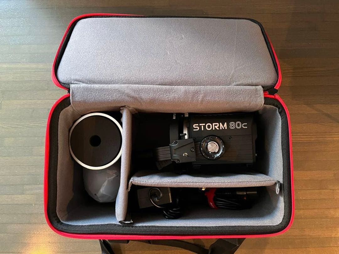 Aputure Storm 80c ボーエンズマウント変換アダプター付