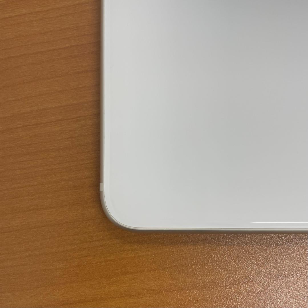 M*i様 動作確認済み iPhone SE 第3世代 64GB ID: K063