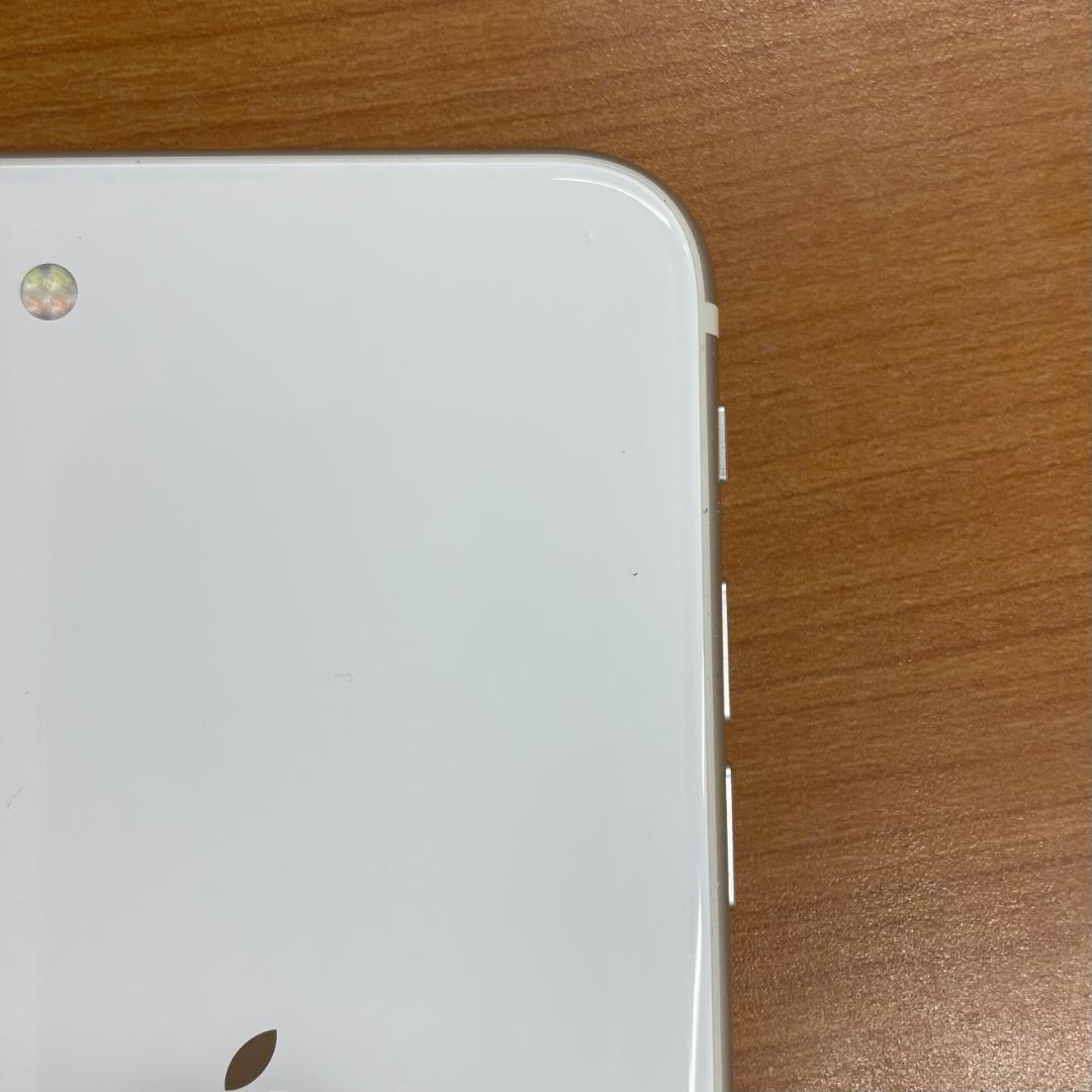 M*i様 動作確認済み iPhone SE 第3世代 64GB ID: K063