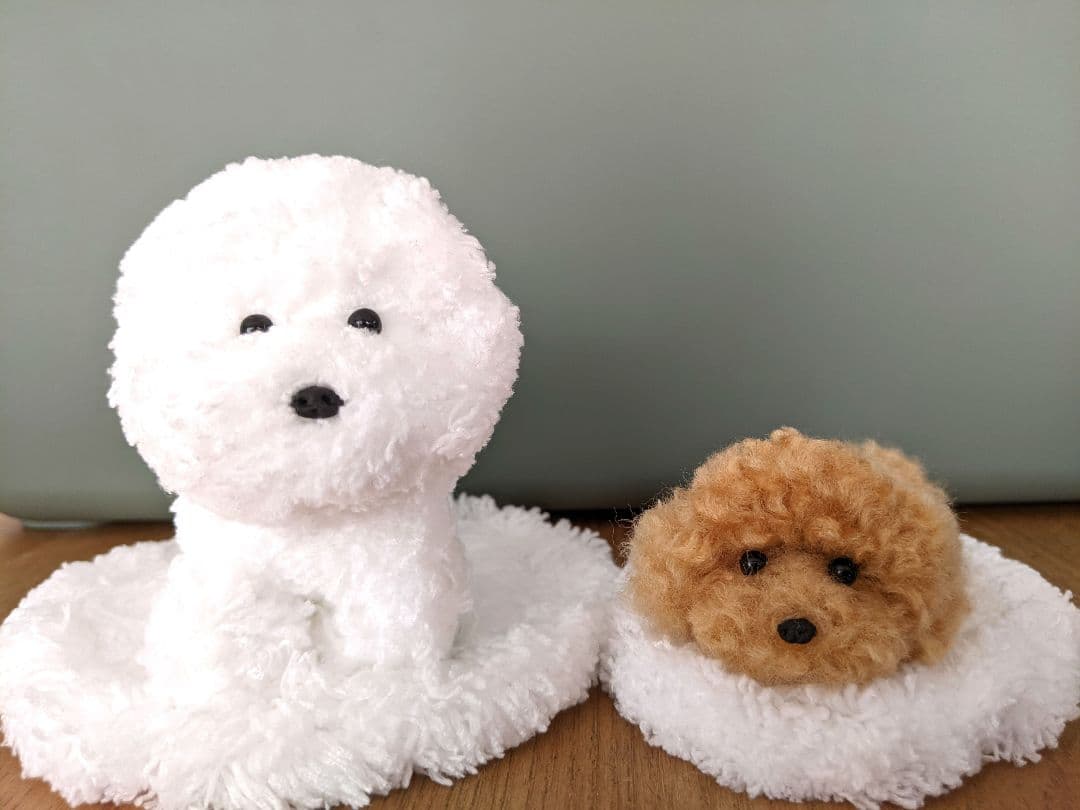 6体　　ひみつきち☆です　手乗りわんこ　トイプードル