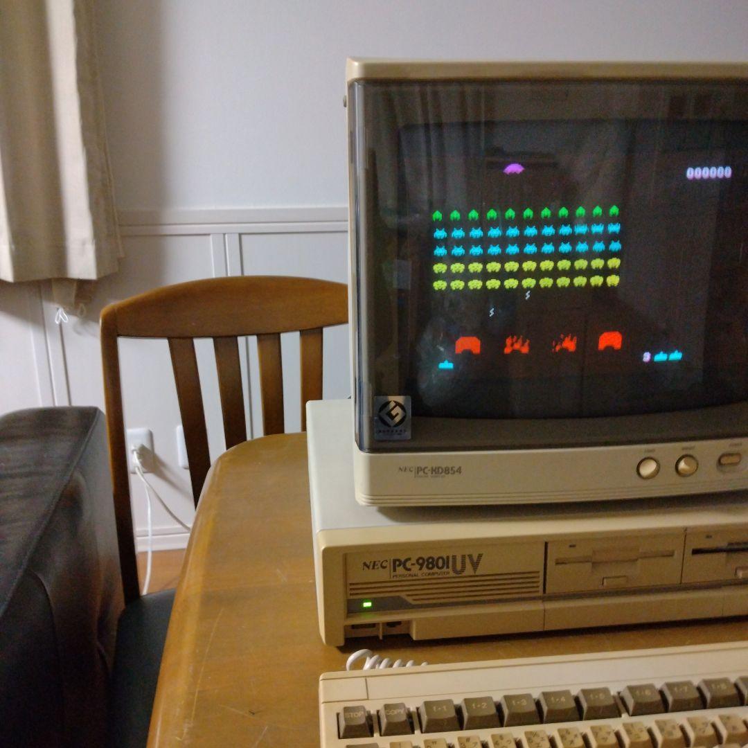 ■NEC PC-9801UV2 モニターセット キーボード、マニュアル付ジャンク