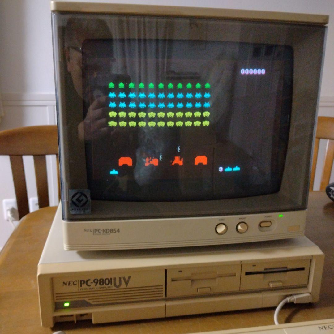 ■NEC PC-9801UV2 モニターセット キーボード、マニュアル付ジャンク