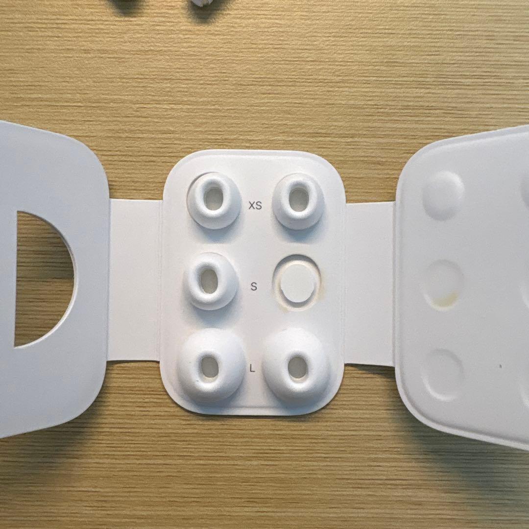 AirPods pro 2 本体 ホワイト 充電ケース付き