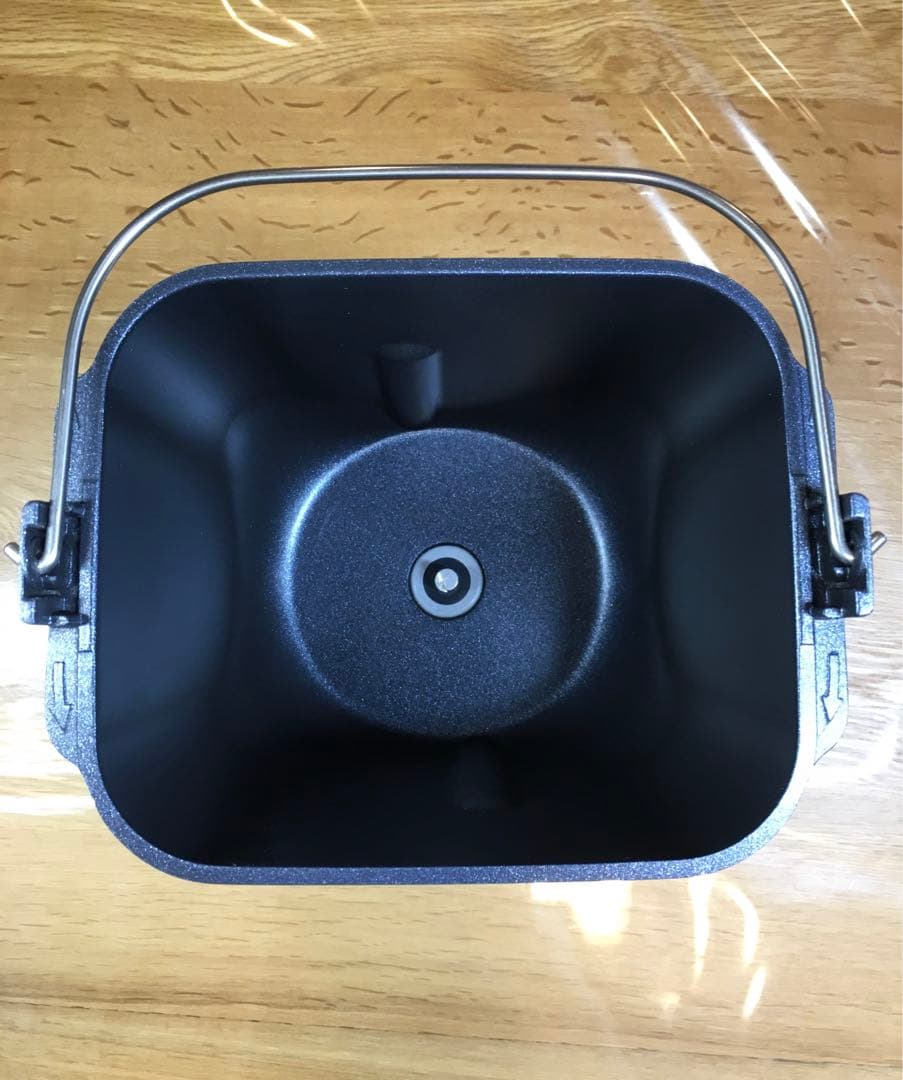 【極美品】SD-MT4-W パナソニック 1斤　ホームベーカリー　2025年