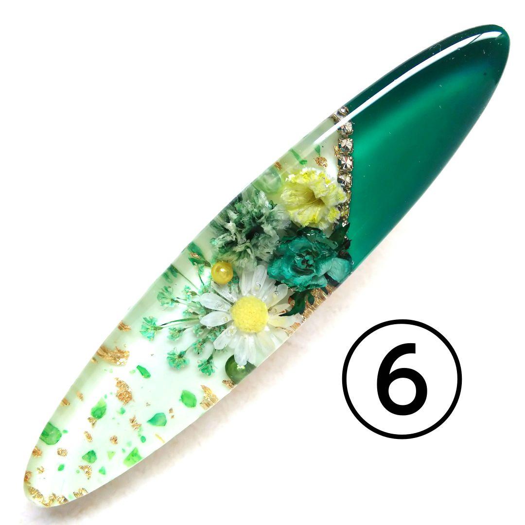 ヘアゴム レジン カラフル海がめさん かすみ草と貝殻