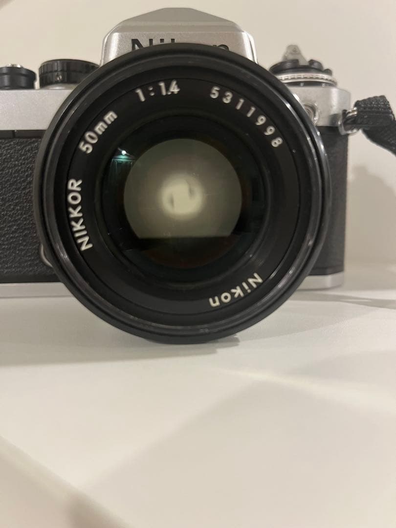 Nikon FE シルバー 一眼レフフィルムカメラ