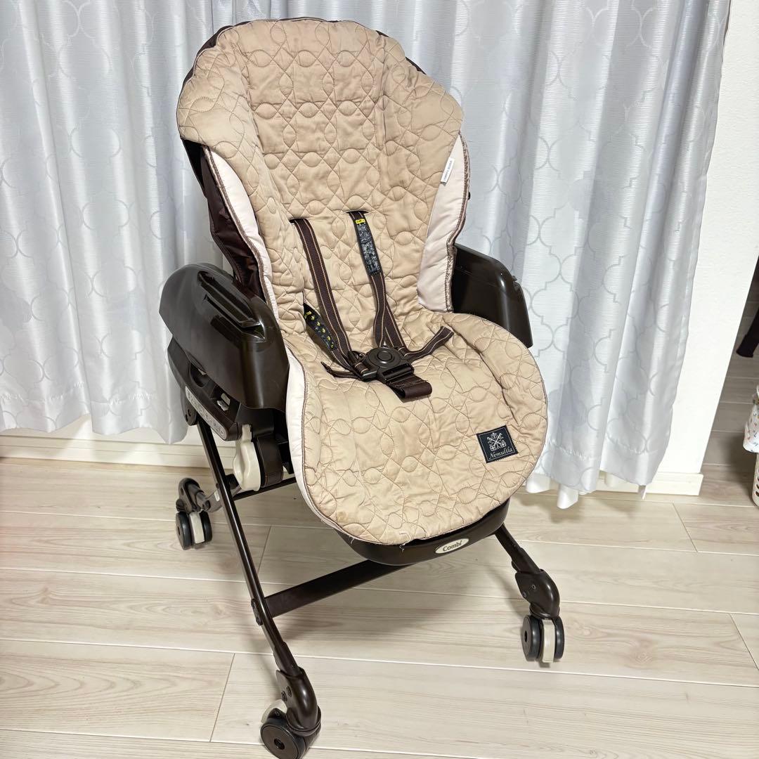 ネムリラ オートスイング Combi ハイローチェア