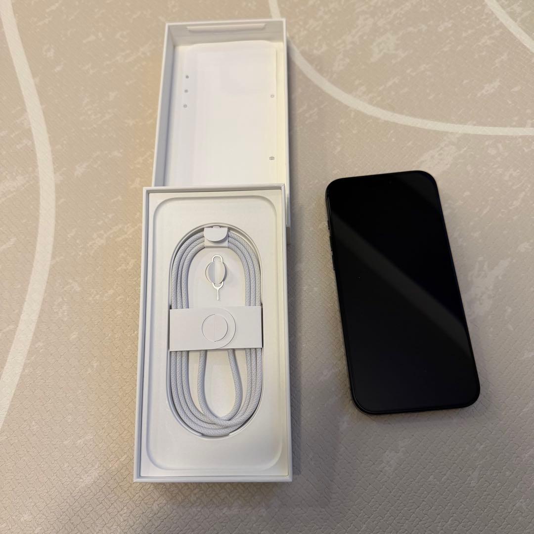 最終値下げ　iPhone16 ProMax 1TB ブラックチタニウム 美品