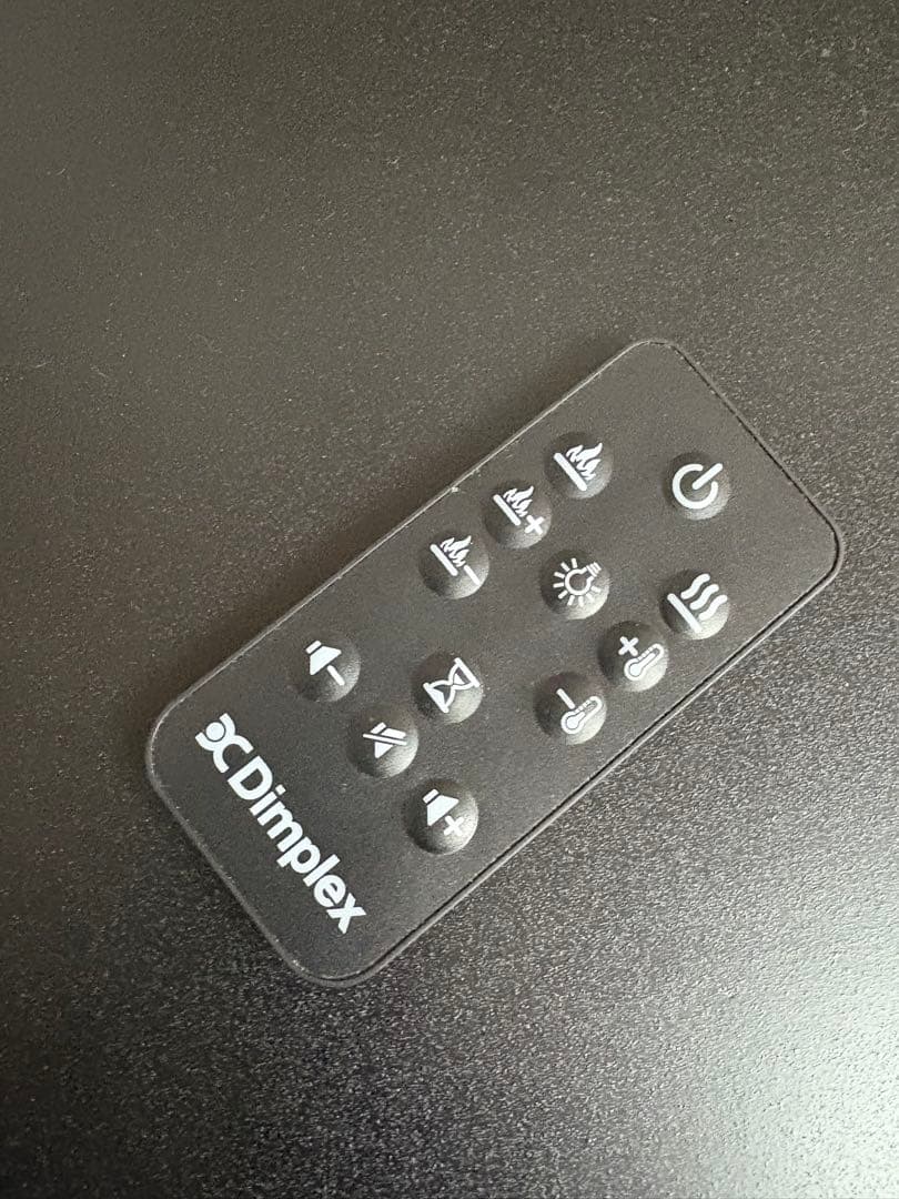 Dimplex LUCIA 電気暖炉 扉付き 炎演出5段階！オフタイマー付