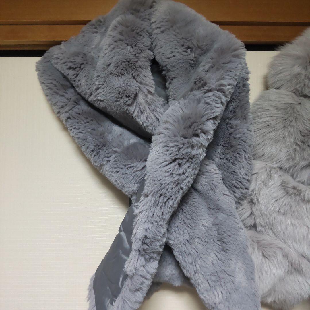 sagafox毛皮コート、エイミーイストワールティペット付きセット売りグレー